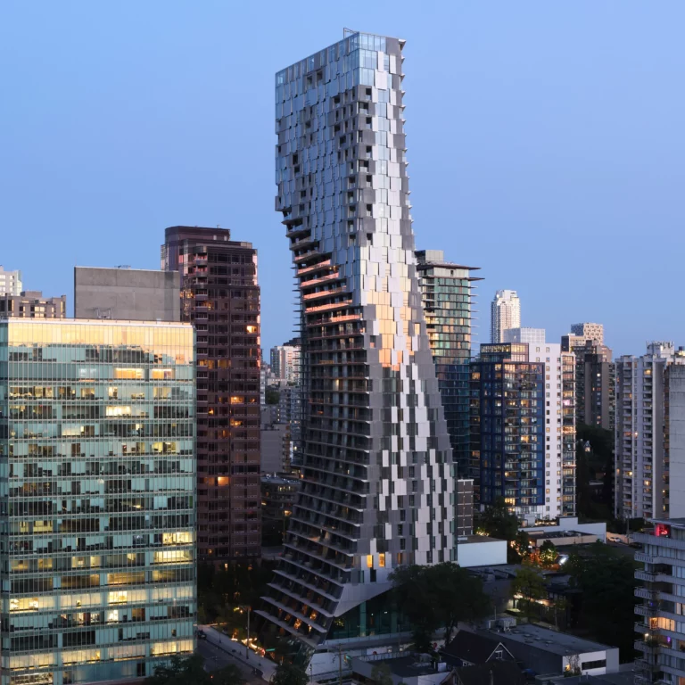 kengo-kuma-vancouver-skyscraper-alberni_dezeen_2364_sq