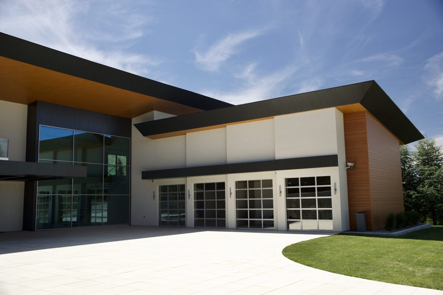 Garage-scaled